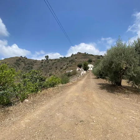 Holiday home Felicidad Sayalonga Rural