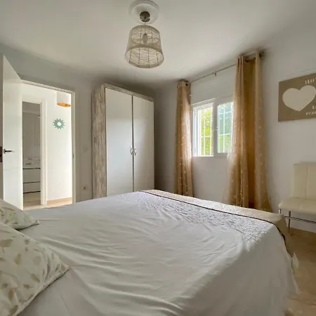 Felicidad Sayalonga Rural Holiday home Malaga